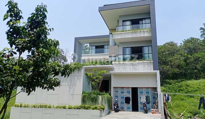 Rumah Mewah Full Furnish View Pegunungan Sentul City