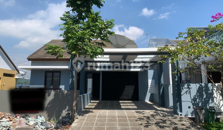 Luxury House Mountain View Serene Environment