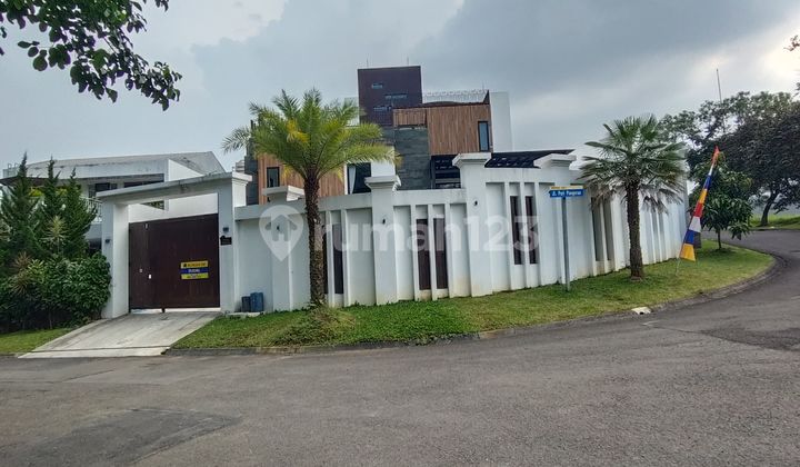Rumah Mewah Full Furnish Posisi Hook Sentul City