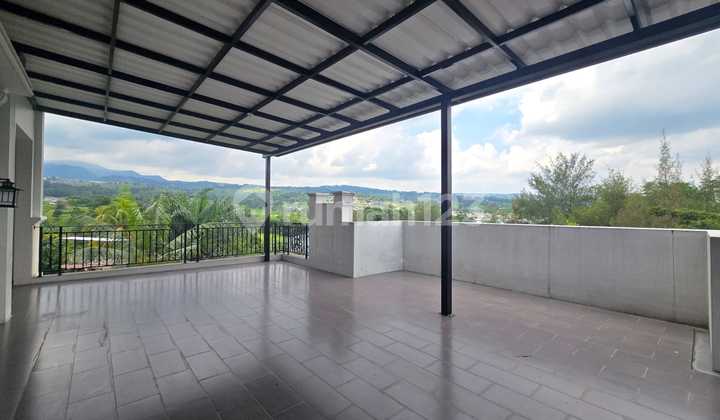 Rumah Dengan View Pegunungan Sentul City 2