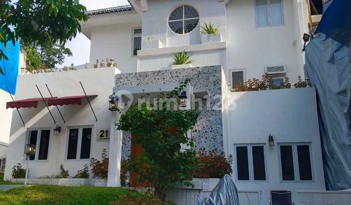 Rumah Bagus Semi Furnish Kolam Renang View Pegunungan 2