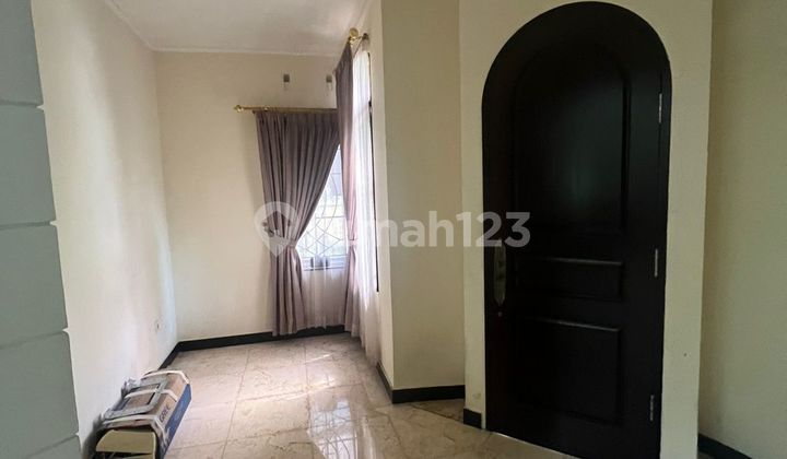 Rumah Bagus Halaman Luas Sentul City 5 Menit Dari Exsit Tol 2