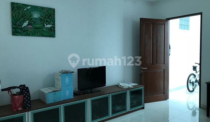 Rumah Bagus Semi Furnish View Pegunungan Sentul City 2