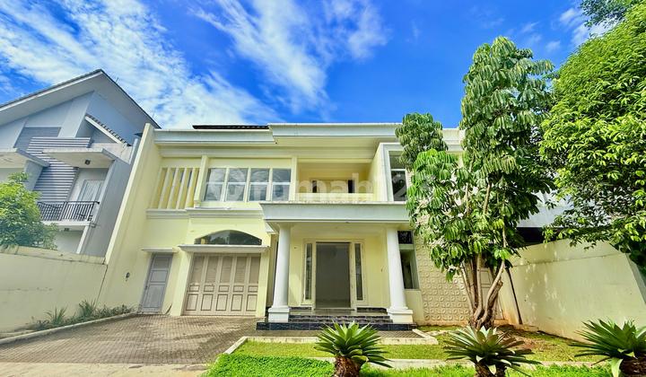 Nice Ready-to-Occupy House in Premium Cluster Sentul City