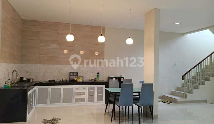 New Good Ready-to-Occupy House Already Fully Furnished 2