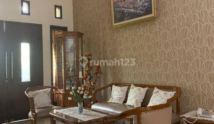 Dijual Rumah Modern Bagus Siap Huni Di Kencana Loka Bsd 2