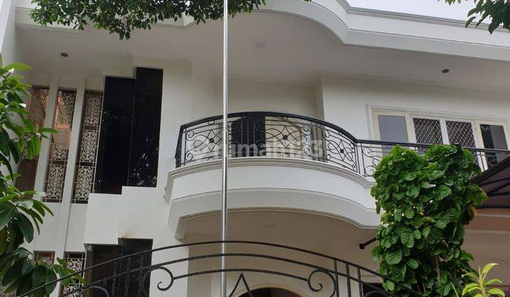 Disewakan Rumah Sangat Bagus Siap Huni Di Giriloka 3 Bsd 1