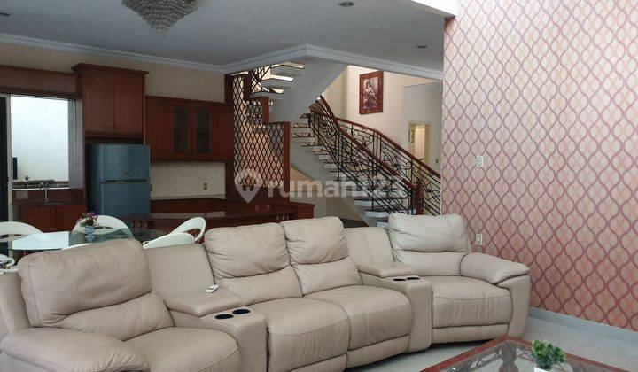Disewakan Rumah Sangat Bagus Siap Huni Di Giriloka 3 Bsd 17