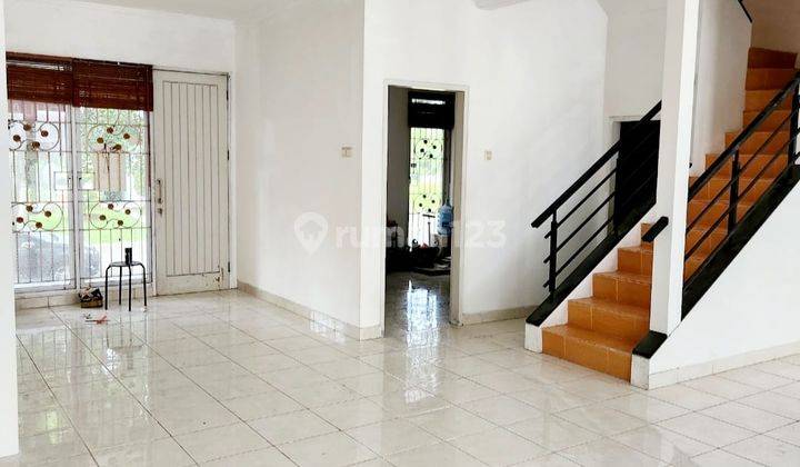 Rumah 2 Lantai SHM Bagus, Rapih Siap Huni Di Delatinos Bsd Dijual 2