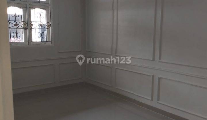 Rumah Rapih Bangunan Baru 1,5m Di Griyaloka Bsd Dijual 2