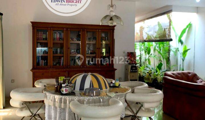 Dijual Murah Rumah Cantik di Tanah Kusir Jakarta Selatan 2