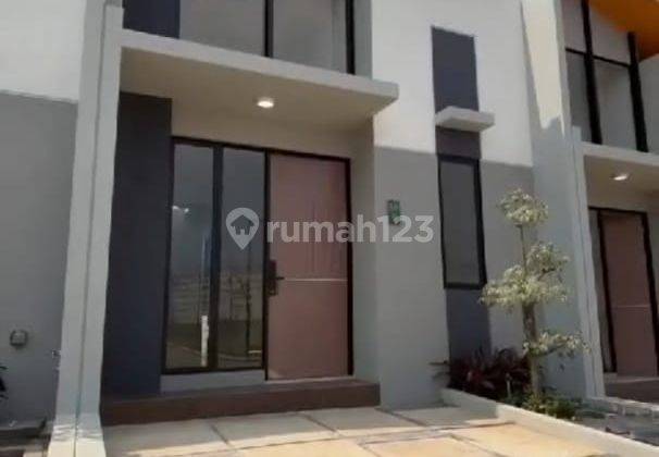 Kapan Lagi Punya Rumah Modern di Tengah Kota Tangerang Selatan 1