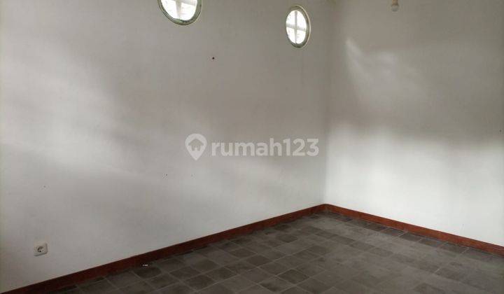 Rumah di Pusat Kota, Kotabaru Jogja 8