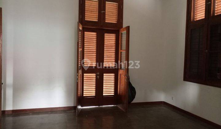 Rumah di Pusat Kota, Kotabaru Jogja 10