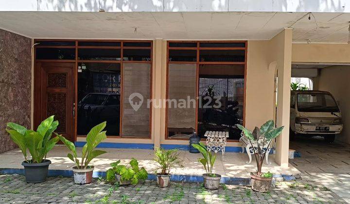 Ruang Usaha di Jalan Kaliurang Km 5 4