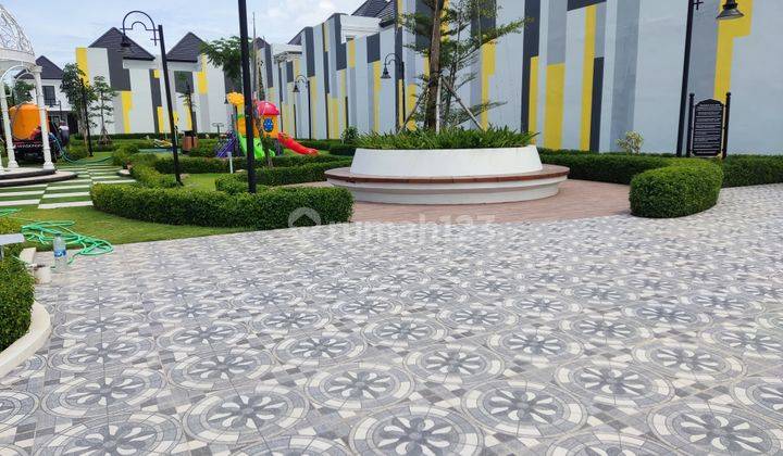 RUMAH 2 LANTAI SURABAYA BARAT - FREE DP DAN FURNISH 4