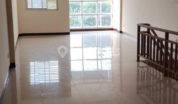Ruko murah 3 lantai Apartemen Metro Garden, murah, nego 5