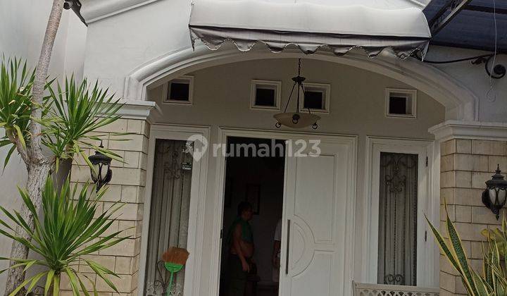 Rumah kayu manis 1.5 lantai Bagus siap huni, murah, nego, SHM 1