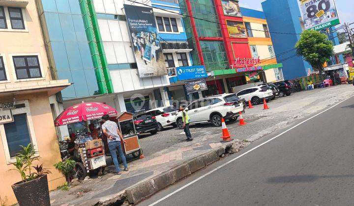 Rumah Kost Pinggir Jl Raya Margonda Depok  2