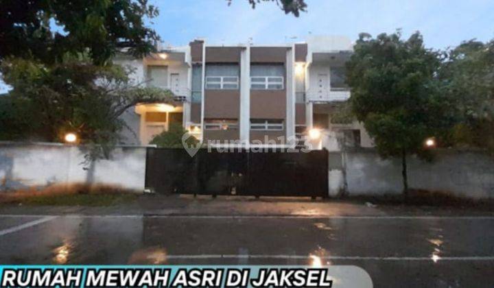 Lelang Rumah Mewah Lokasi Pancoran 1