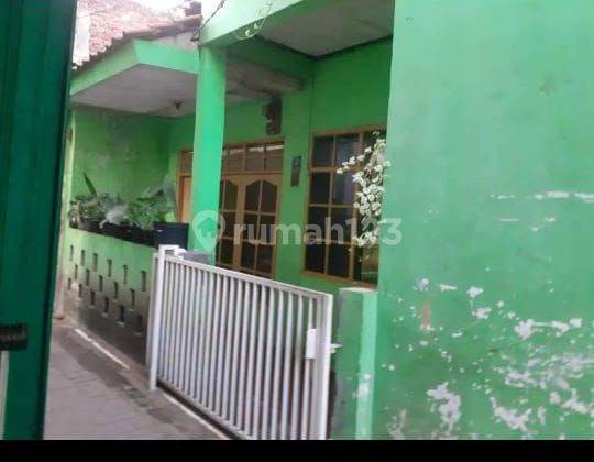 Dijual Rumah 2 Lantai Dekat Alun2 Cimahi Strategis Akses Motor 2