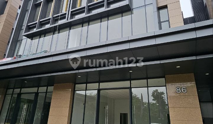 Office for Rent 5 floors in North Point Navapark BSD City with elevator access to each floor.