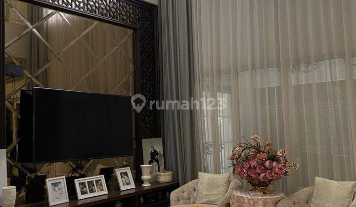 Rumah 2 Lantai Bagus Semi Furnished SHM di Puri Metland , Tangerang 1