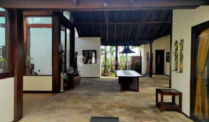 Villa Elit 8 BR View Pantai Dekat Dengan Pantai Beraban 7