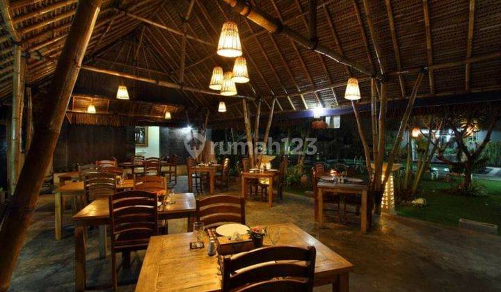 Hotel Dengan Lokasi Sangat Stategis 4