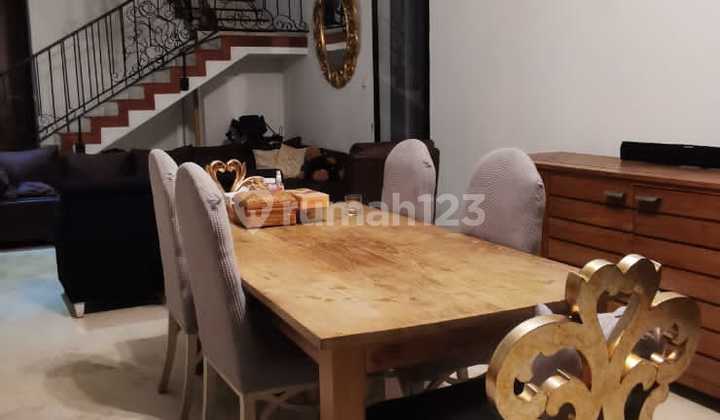 Rumah Bagus di Darmawangsa, Jakarta Selatan