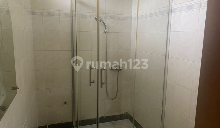 House for sale, ready to occupy in Cinere Depok 2