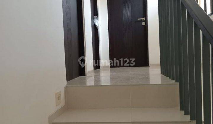 Rumah Sewa Kondisi Rapi di Golden Stone  4