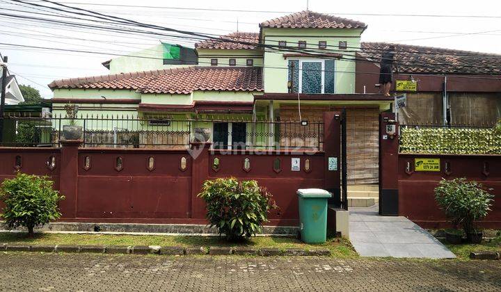 Rumah Dalam Komplek Kondisi Bagus Dan Siap Huni di Cinere 1