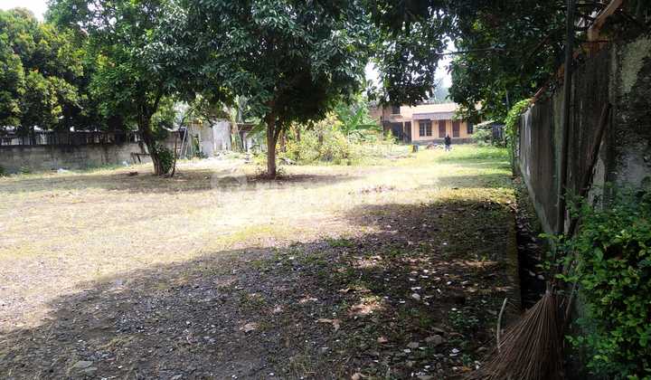 Tanah Bonus Bangunan Strategis di Warung Buncit Tanah Bonus Bangunan Strategis di Warung Buncit