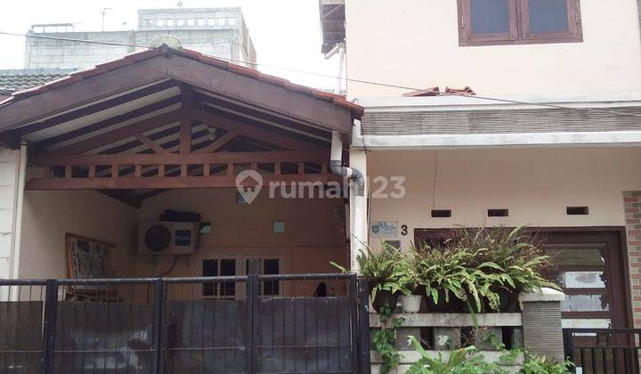 Rumah 1.5 Lantai Siap Huni Strategis di Limo Cinere 1