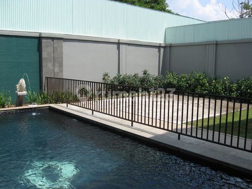 Di Sewakan Rumah Cantik siap huni di Jl Cilandak Tengah Jakarta Selatan - 0235 2