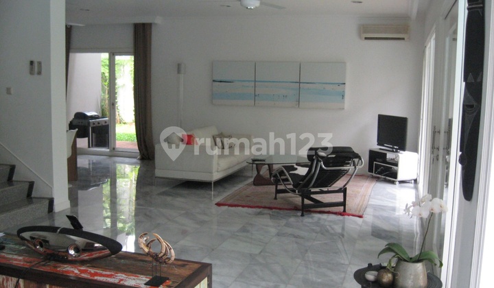 Di Sewakan Rumah siap huni,asri,nyaman di Jl Asem Cilandak Tengah Jakarta Selatan - 0116 2