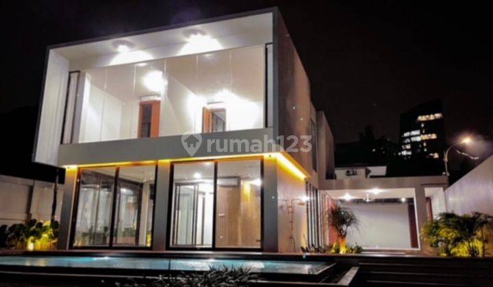 RUMAH MODERN BARU SEMI FURNISHED SHM DI PERUMAHAN VILLA JATIPADANG PS.MINGGU 2