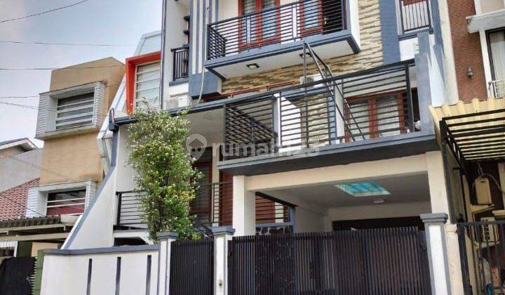 Rumah di Jl. Palmerah Utara 4 Lantai HGB Sudah Renovasi Timur 2