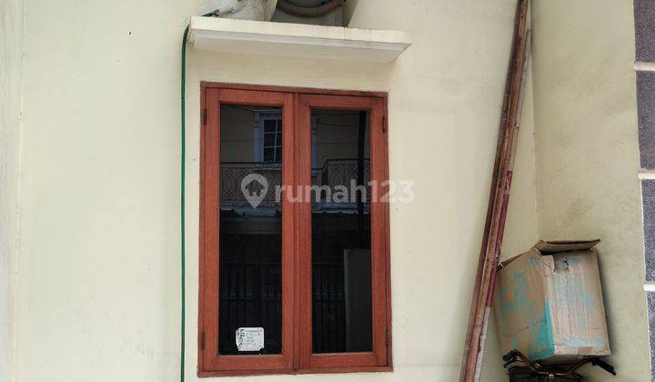 Rumah di Jl. Duri Kepa Kebon Jeruk 2 Lantai SHM Bagus Timur 2