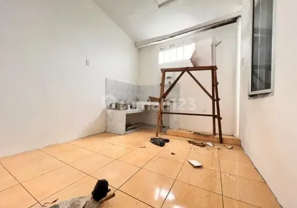 Dijual Rumah Akses Mudah Daerah Setiabudi  10