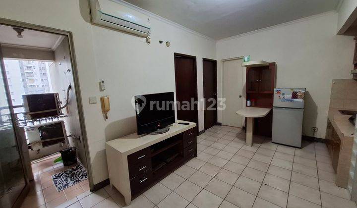 Apartemen Medit 1 , Kamar Tidur Dengan Furnish Rapi Dan Bagus ,lantai Rendah  2