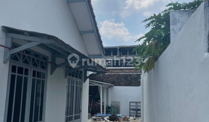Rumah Di Jalan Dewi Sartika Lokasi Strategis 7