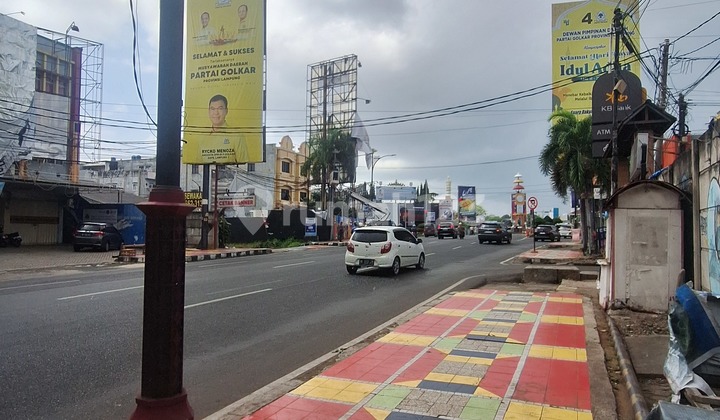 Office on Raden Intan Main Road, Pelita Engal Ex-Car Showroom Office on Raden Intan Main Road, Pelita Engal Ex-Car Showroom