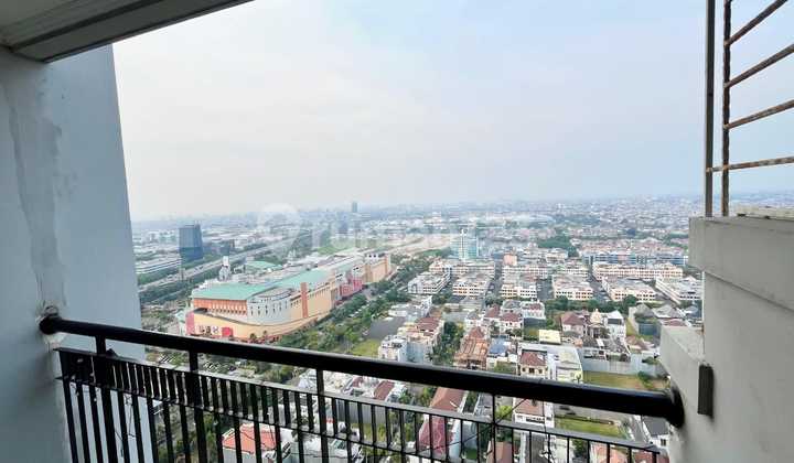 Apartement  French Walk Lyon Garden 2BR Bagus Furnish Siap Huni  2