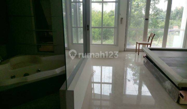 Rumah di Janur Asri 2 Lantai SHM Bagus Semi Furnished Hadap Utara 2