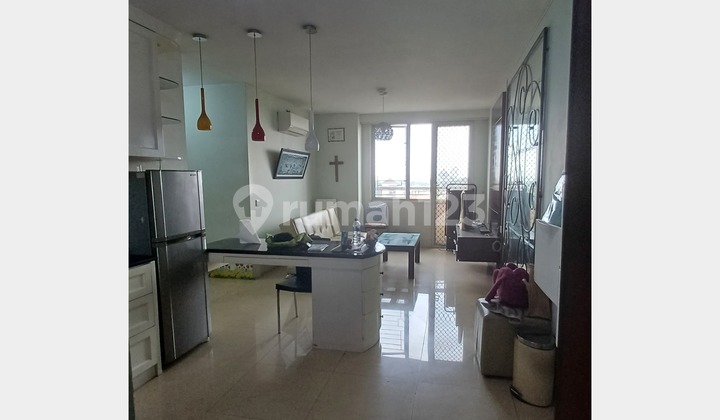 Paladian Park Tower G Apartment, 3BR Good Furnished Ready to Occupy
