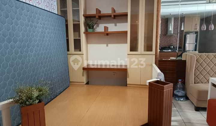 Apartemen French Walk Moi Nice Garden 3 Kt Bagus Full Furnished  2