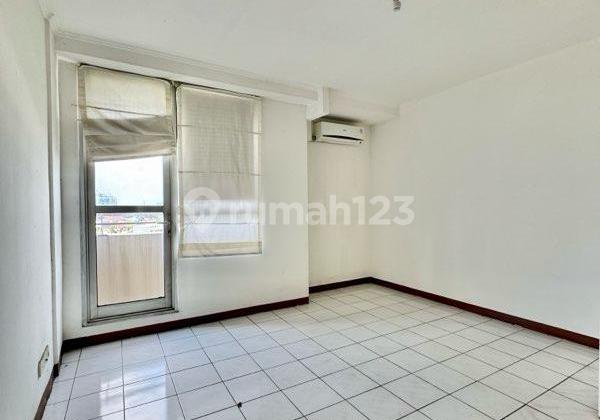 Apartemen Hook 3 Kamar, Paladian Park Kelapa Gading Jakarta Utara