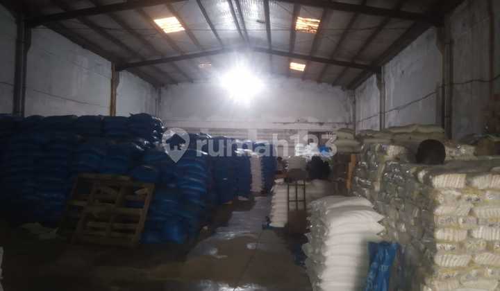Good 3BR 1000m2 Storehouse and Warehouse Ready to Use, Jababeka 2